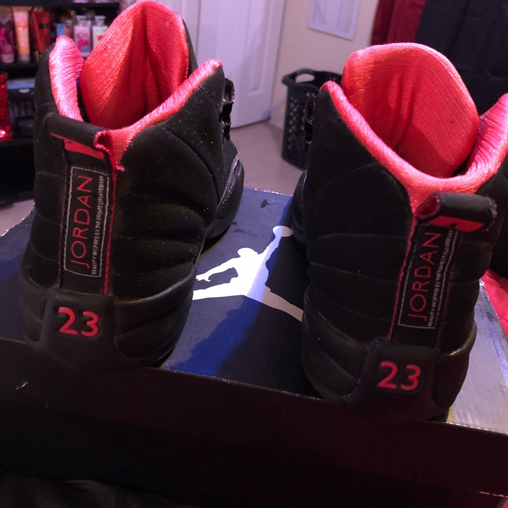 Jordan Retro 12